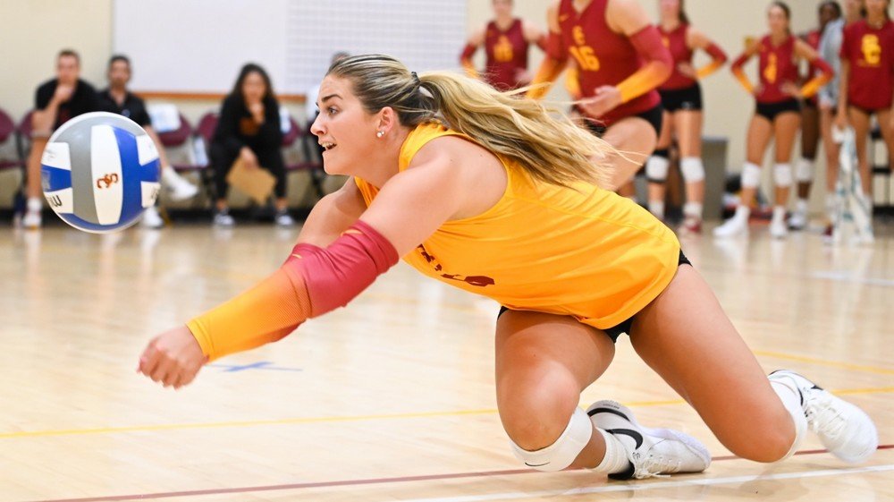 Ellie Snook USC Women's Volleyball Star